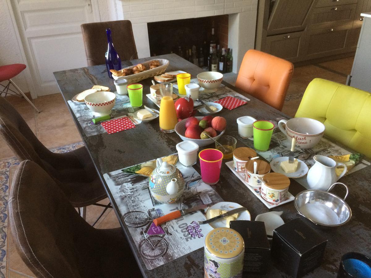 Beaupuy  Domaine De Soulery B&B 외부 사진